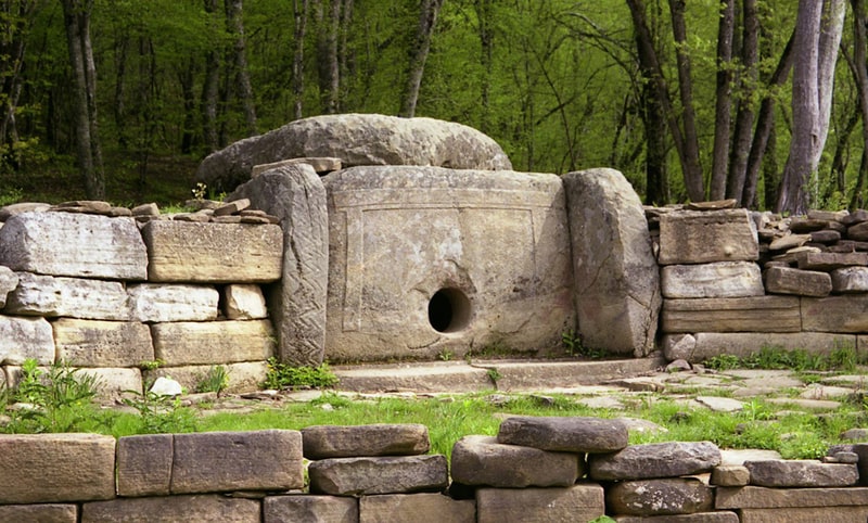 dolmens