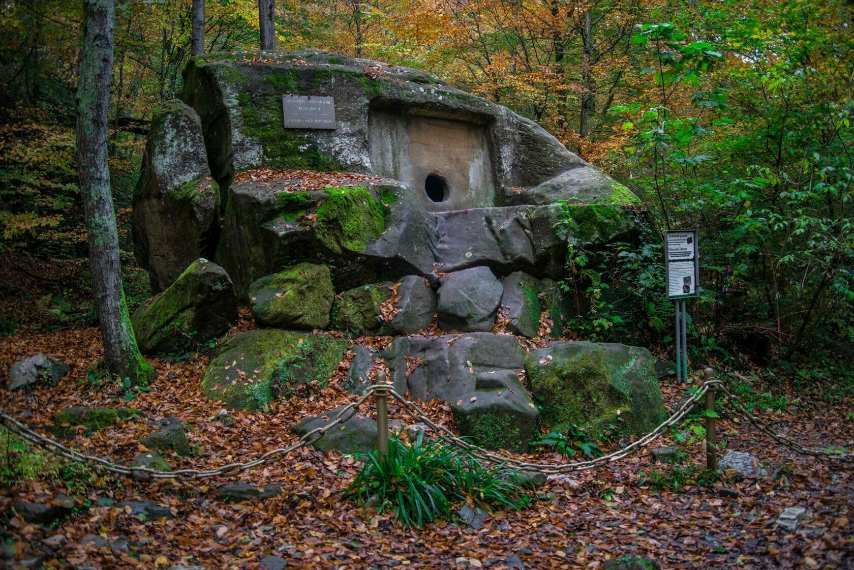 dolmens